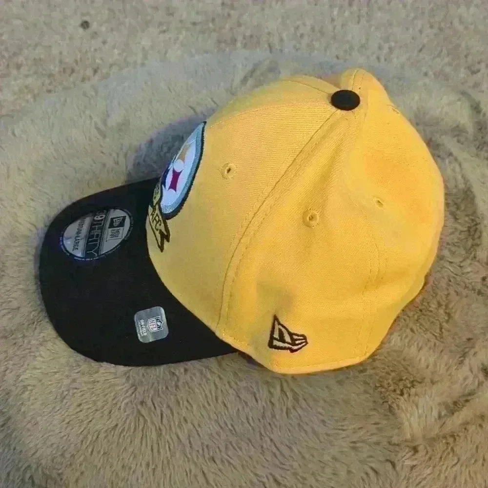 Steelers hat, medium/large, black and yellow - Picture 4 of 6